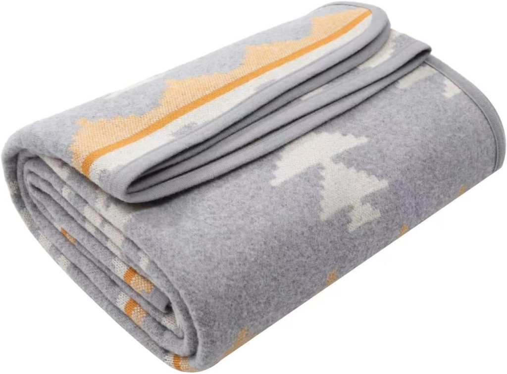 ACUSHLA Merino Wool Camp Blanket - Warm, Thick, Washable, Large Throw - Great for Outdoor Camping All Seasons Suitable Morocco White 79 x63 3.8lbs